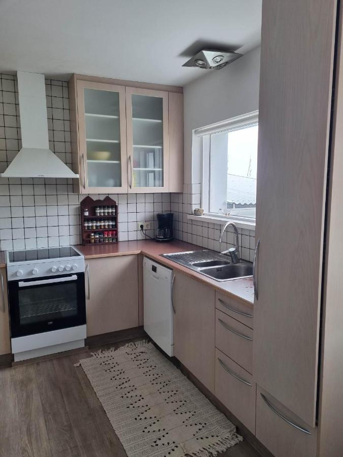Guesthouse Maddy Húsavík 외부 사진